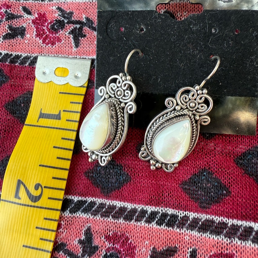 Victorian-Inspired White and Silver Drop Earrings